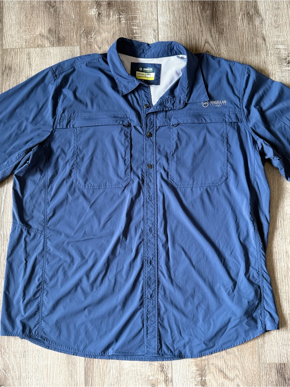 Magellan Outdoors Men's Slate Blue Lightweight Button-Front Shirt Classic Fit